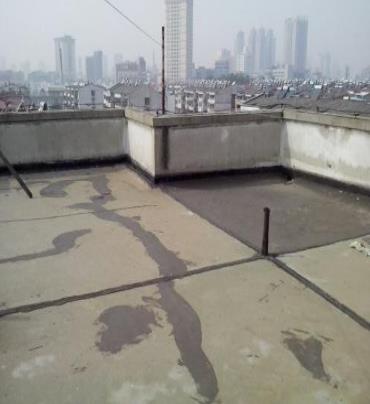漾濞漏水维修 楼顶漏水是什么原因，楼顶漏水维修方法是什么?